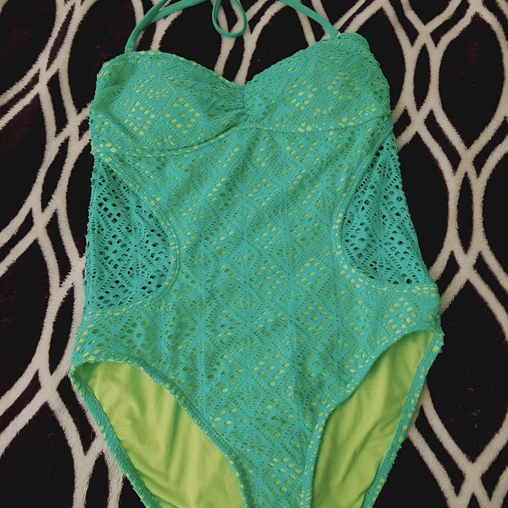 bathing suit